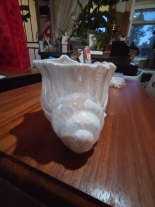 Vintage iridescent Seashell bathroom decoration/planter made in Taiwan