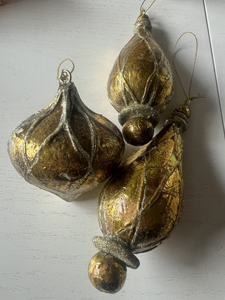 3 piece gold ornament MTS