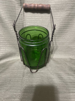 Emerald green jar in carrying case rsv