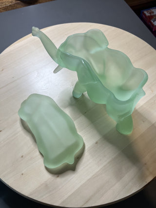 Indiana Tiara Glass Elephant Dish w/lid #2  RSV|64342