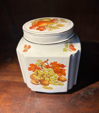 Sadler fruit&nut jar England