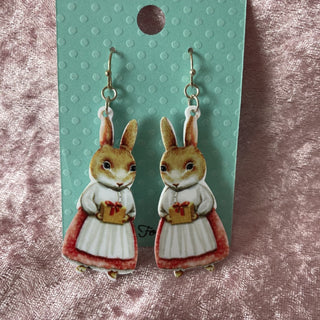 Mrs. Rabbit earrings RSV