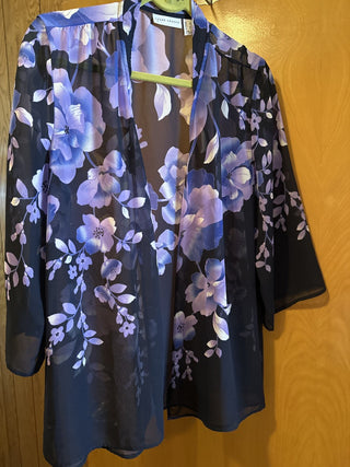 Navy & purple floral jacket. Size Large. #SM