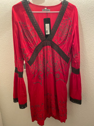 Long sleeve red tunic embroidery Size L