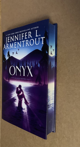 Book- Onyx by Jennifer Armentrout RCD|85813