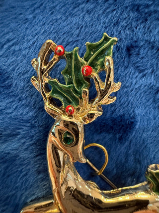 Christmas Deer Brooch Pin Gold Tone Holly Ivy Berry Enamel Holiday Vintage|139014