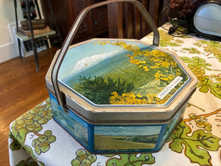 TLs Vintage tin America the Beautiful w/handle MTS|80414