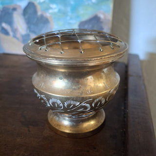Vtg Etched Brass Flower Frog - MTS|100157
