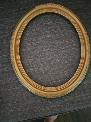 MTS-RM826-MCM Oval Frame
