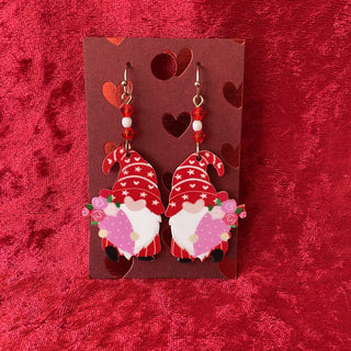 Valentine earrings, gnomes holding flower bouquet RSV