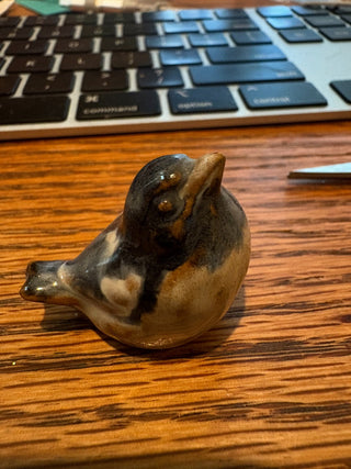 Vtg.  Dissing Keramik Hovegaard Denmark Curio Bird  w/original label1.5"