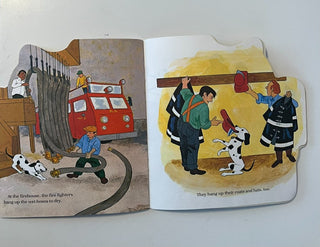 Vintage 1982 The Fire Engine Book RSV