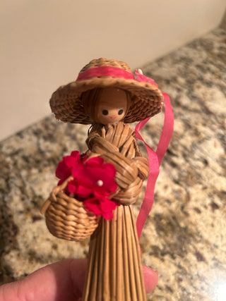 Vintage Korean Broom Straw Doll    MTS