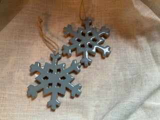 Grey Enamel and wood snowflake orn MTS|125916