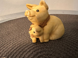 Pig Figure Mother w Baby MTS|77794