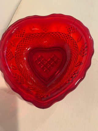 Vintage Avon Ruby Red Heart dish MTS|131055