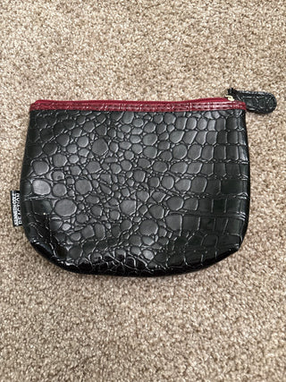 Kenneth Cole Reaction black with red zipper bag RSV