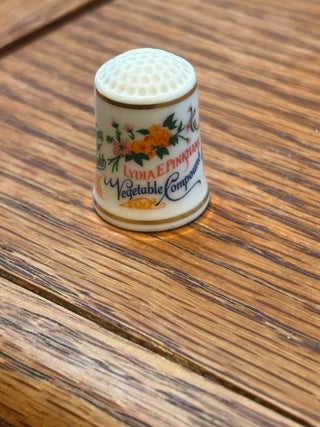 Vtg Thimble -Franklin Mint Porcelain "Lydia Pinkham RCD
