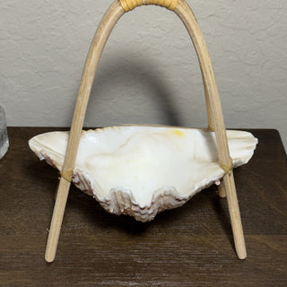 Vintage Seashell Basket/Caddy MTS|103826