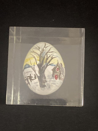 Painted egg in resi  by Kisber Canada RCD