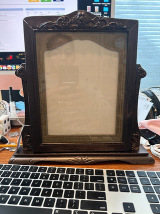 Vintage Swivel Tabletop Picture Frame w/ornate decor, 8" x 10" picture