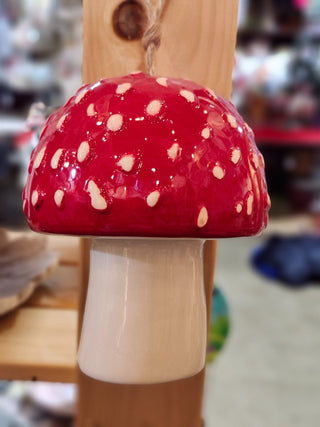RED SHROOM WIND CHIME rcd