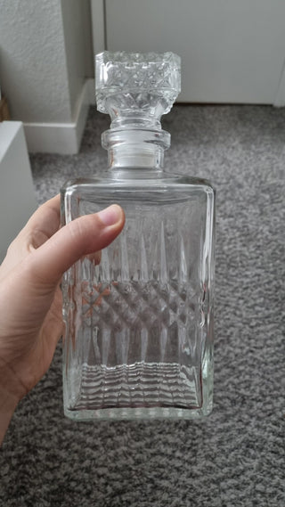 VTG Glass decanter with Stopper
