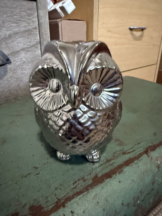 Silver ceramic owl Silver ceramic owl|48098