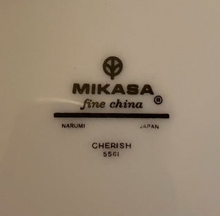 Vntge Mikasa Cherish Round Chop Plate