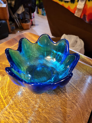 Vintage Blenko Blue Textured Art Glass 8 Petal Lotus Flower Bowl Dish Trinket RCD