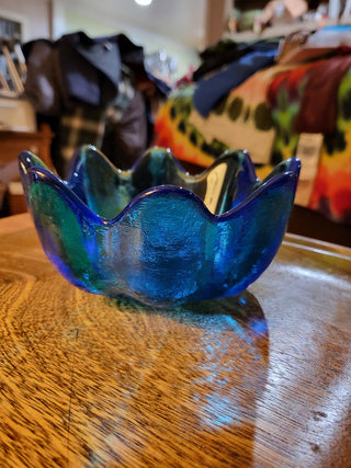 Vintage Blenko Blue Textured Art Glass 8 Petal Lotus Flower Bowl Dish Trinket RCD