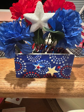 Patriotic 4th of July - red/white/blue flowers, flag