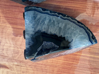 #62 VV Agate approx. 1 lb small book ends or home decor.  X2 MTS