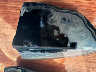 #62 VV Agate approx. 1 lb small book ends or home decor.  X2 MTS