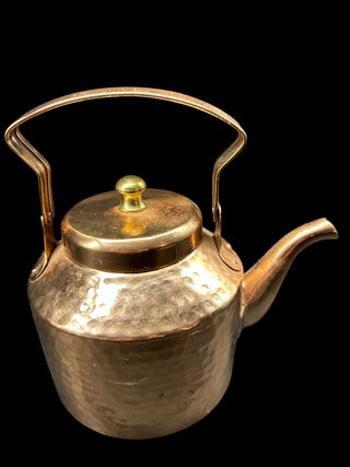 Hammered Copper-Tone Tea Kettle with Lid – Decorative Display