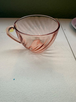 vintage arcoroc france rosaline pink swirl glass tea cup rsv