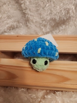 Mushroom Fidget Popper: Crocheted turquoise, light green
