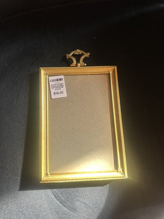 Ornate Vintage Valvet Backed 5 X 7" frame #62 VV MTS
