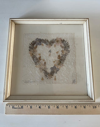 Vintage pressed flower heart art RSV|117035