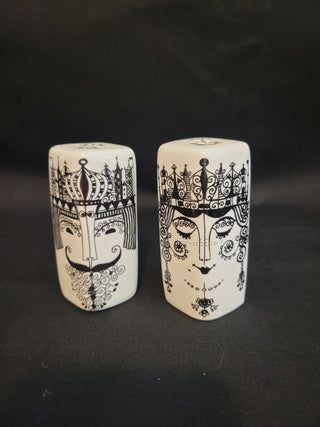 Vintage Norway King & Queen Salt & Pepper Shakers Set RCD