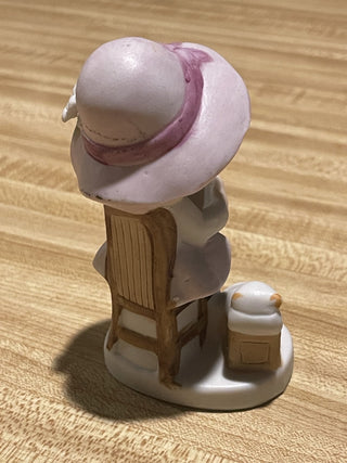 4"  Girl Reading to Cat Ceramic Fig--SP RCD