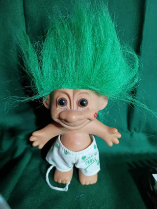 "Lucky Troll"  esv|128512