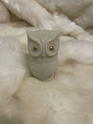 70’s Avon White Owl Cream Bottle|60153