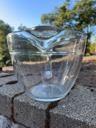 vintage Anchor Hocking 2 Quart (8 Cup) clear glass batter bowl/measuring cup
