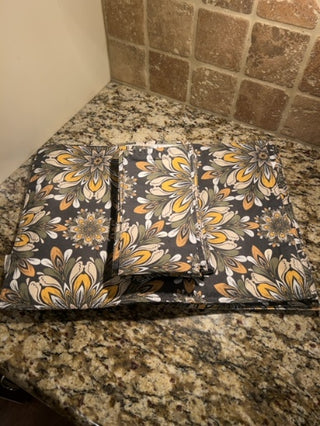 Retro Fiesta Placemats & Napkins, Set of 11