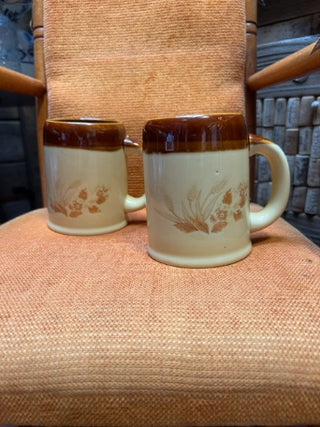 SET OF 2 vintage 1970s two-tone stoneware coffee mugs made in japan