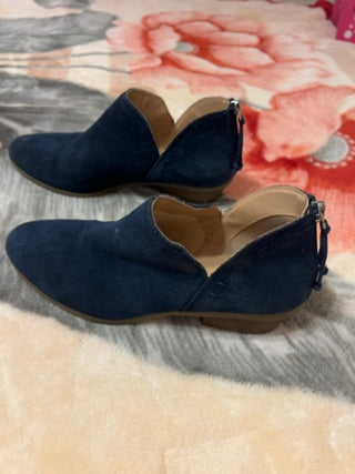 Kenneth Cole Reaction Women’s Side Way Booties Blue Size 9
