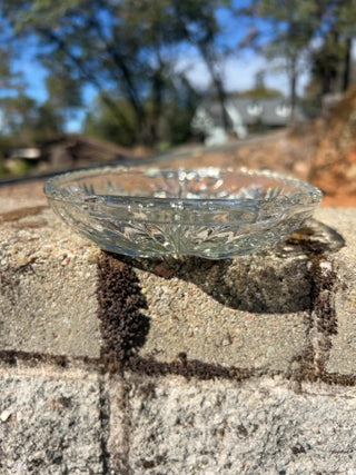vintage Anchor Hocking Early American Prescut (EAPC) clear glass oval divided relish tray