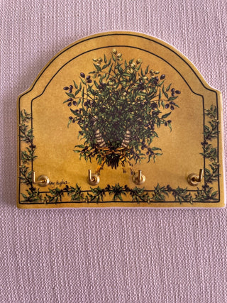 Ceramic key holder with olive branches  RSV
