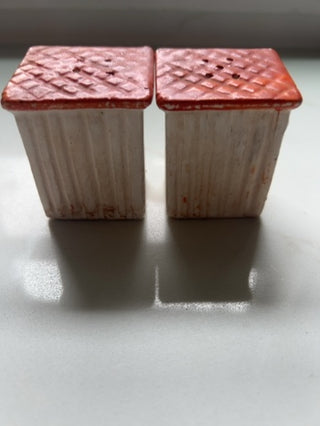 Vintage Outhouse C I'm Full OF S and P Salt & Pepper Shakers Victoria Ceramics